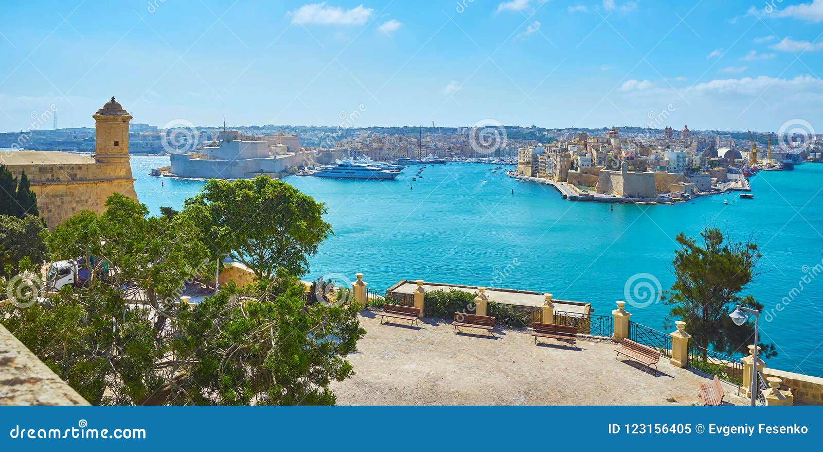 panorama of valletta grand harbour with st peter and paul counterguard, malta