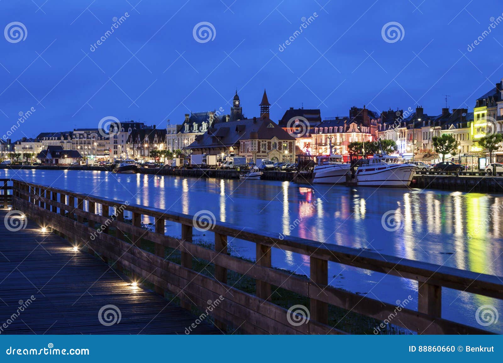 Panorama von Trouville-sur-MER Trouville-sur-MER, Normandie, Frankreich