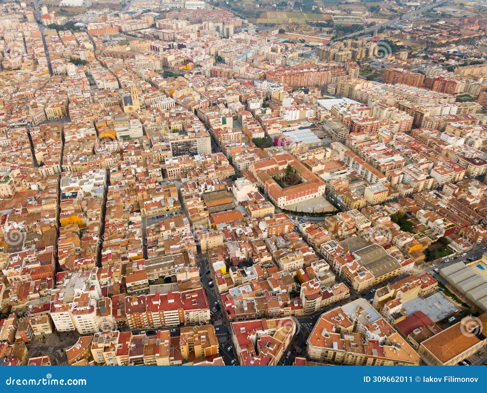 aerial perspective of reus cityscape