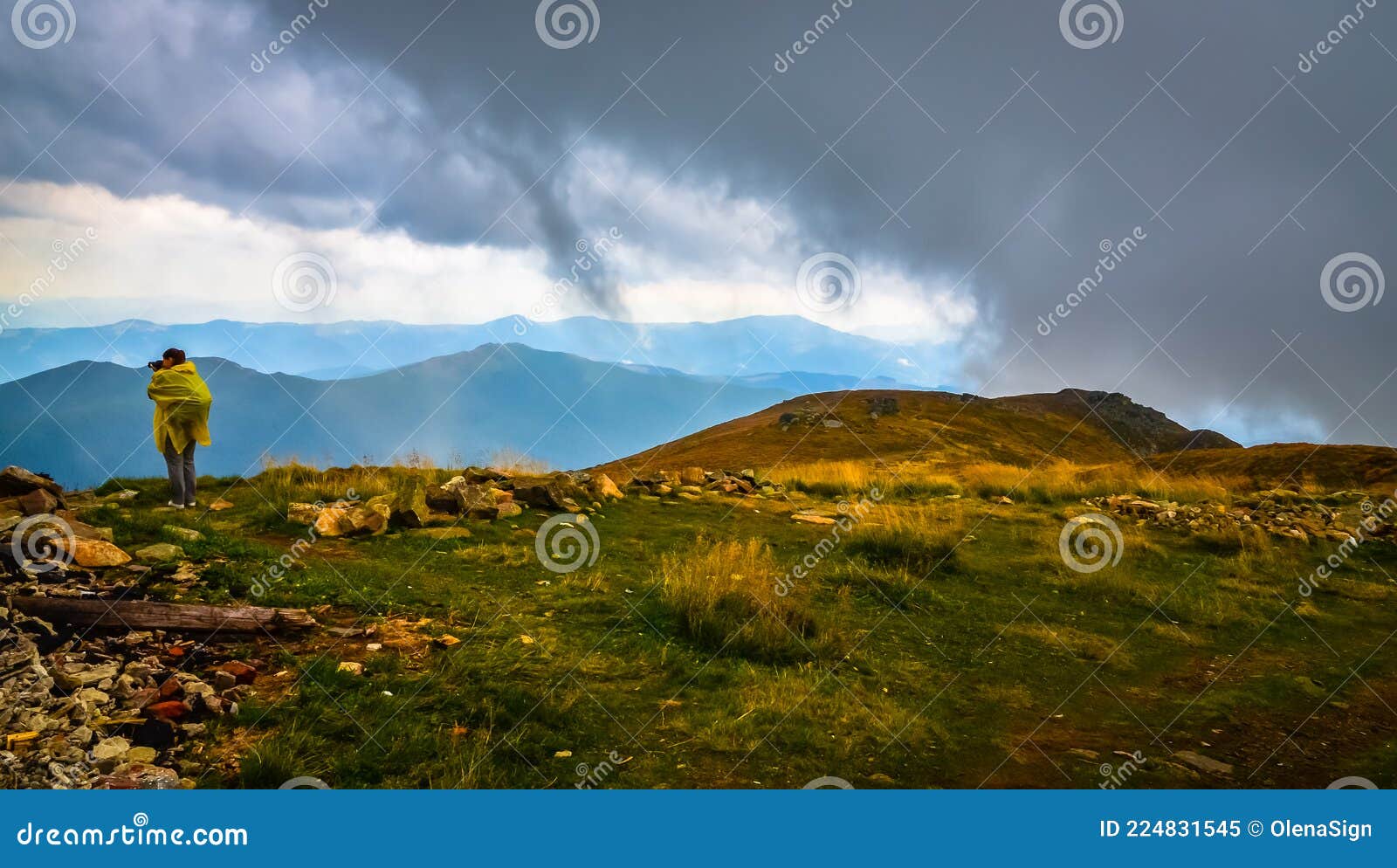Panoramic Mountain View. Stormy Weather in the Mountains Editorial ...