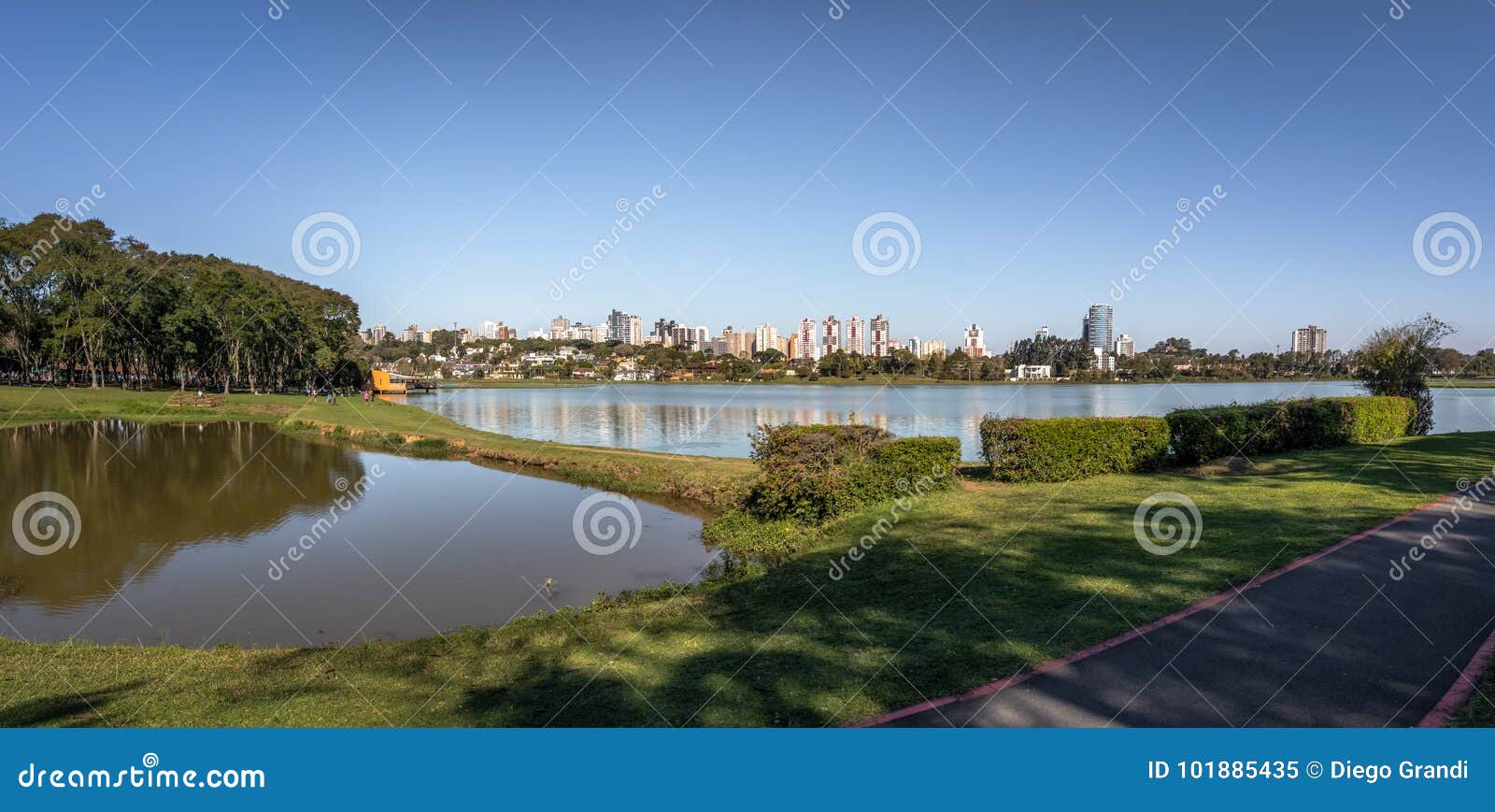 panoramic view of barigui park and city skyline - curitiba, parana, brazil