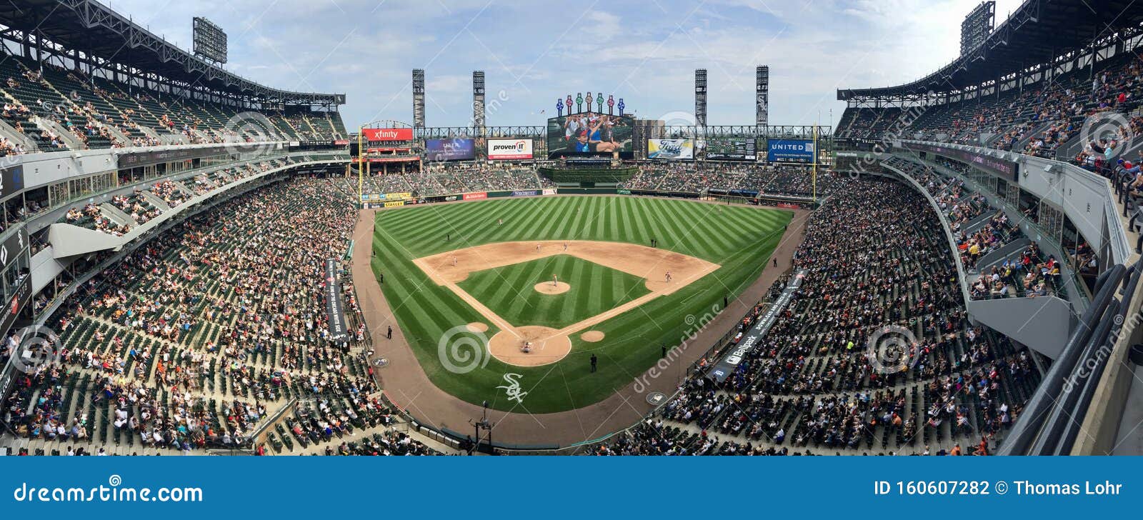 Panoramic View of the Chicago White Sox Ballpark Editorial Photography -  Image of chicago, play: 160607282