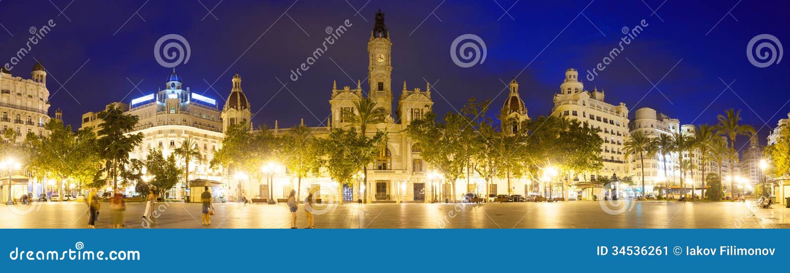 panoramic view of city hall in evening. valencia