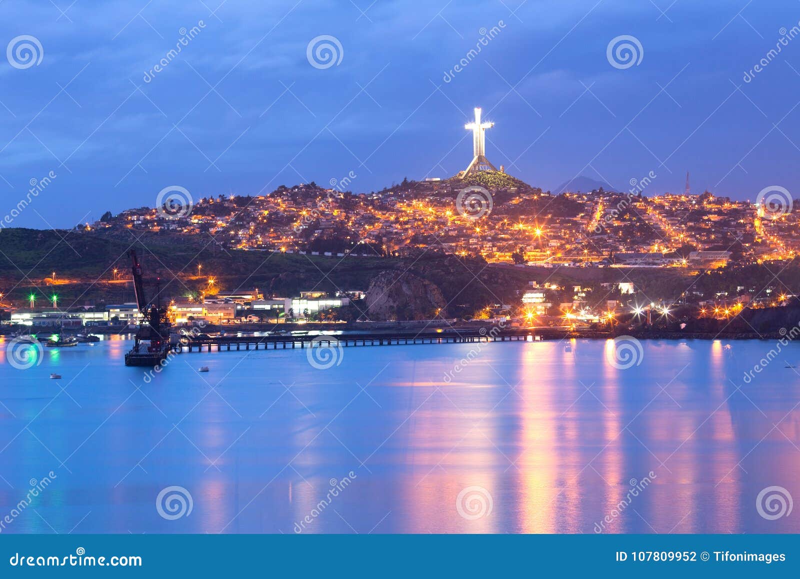 panoramic view of coquimbo and the third millennium cross