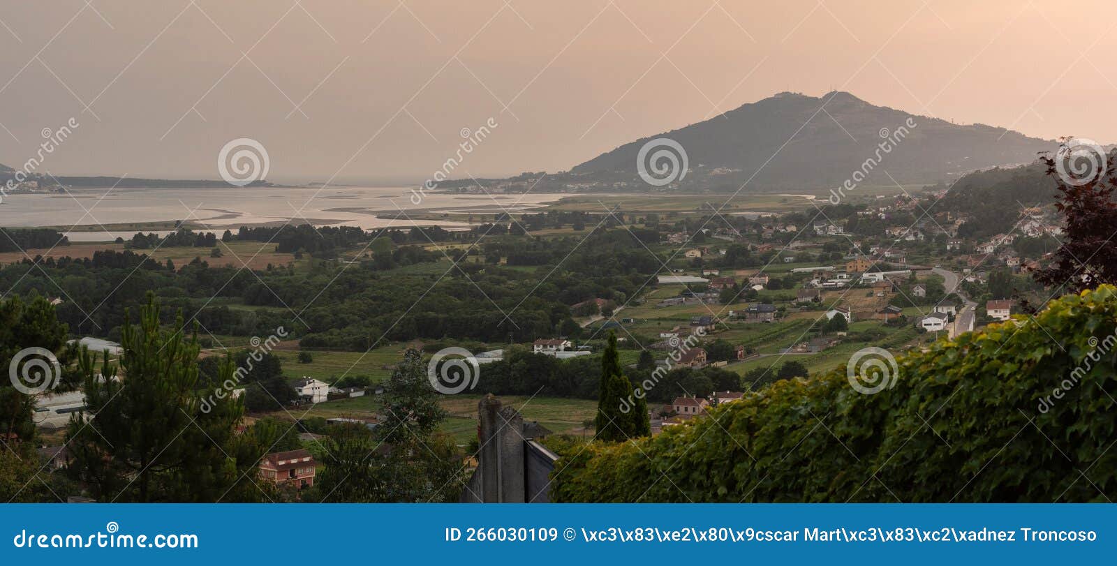 panoramic view of the miÃÂ±o river, the mountain santa tecla and the towns of the rosal and a guarda