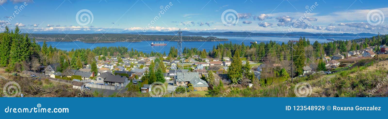 panoramic view of the ocean and ladysmith in vancouver island, b