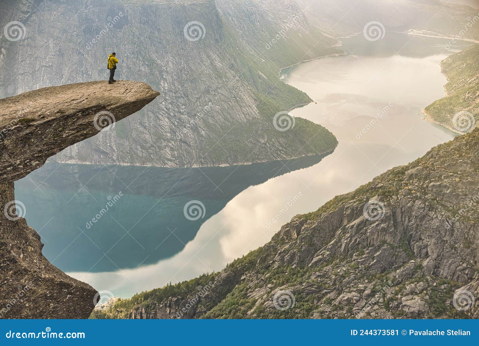 panoramic view of picturesque view of trolltunga and the fjord underneath