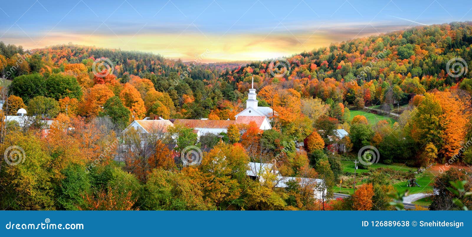 Topsham village in Vermont stock photo. Image of road 126889638