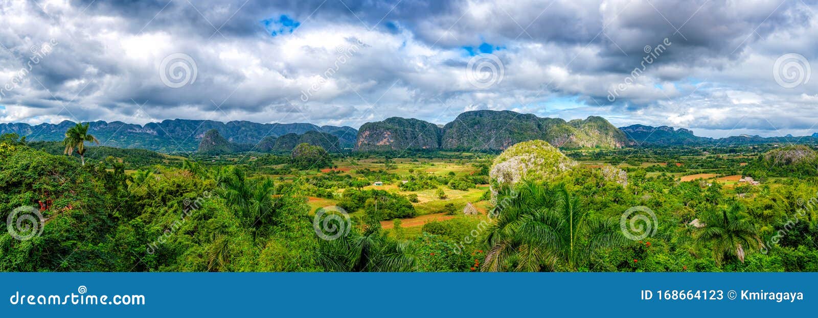 panoramic view of the viÃÂ±ales valley in cuba