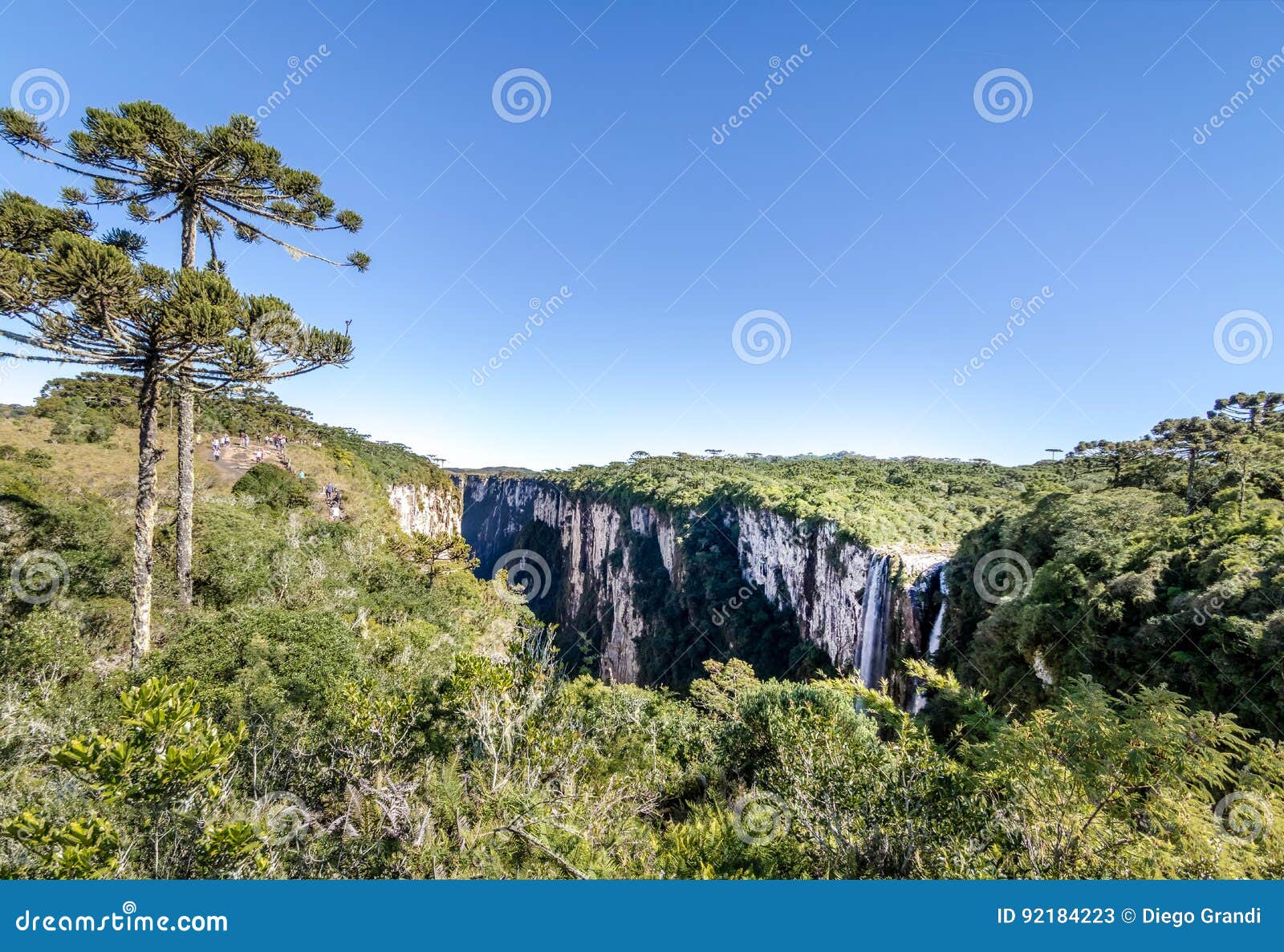 panoramic view of waterfall in itaimbezinho canyon at aparados da serra national park - cambara do sul, rio grande do sul, brazil