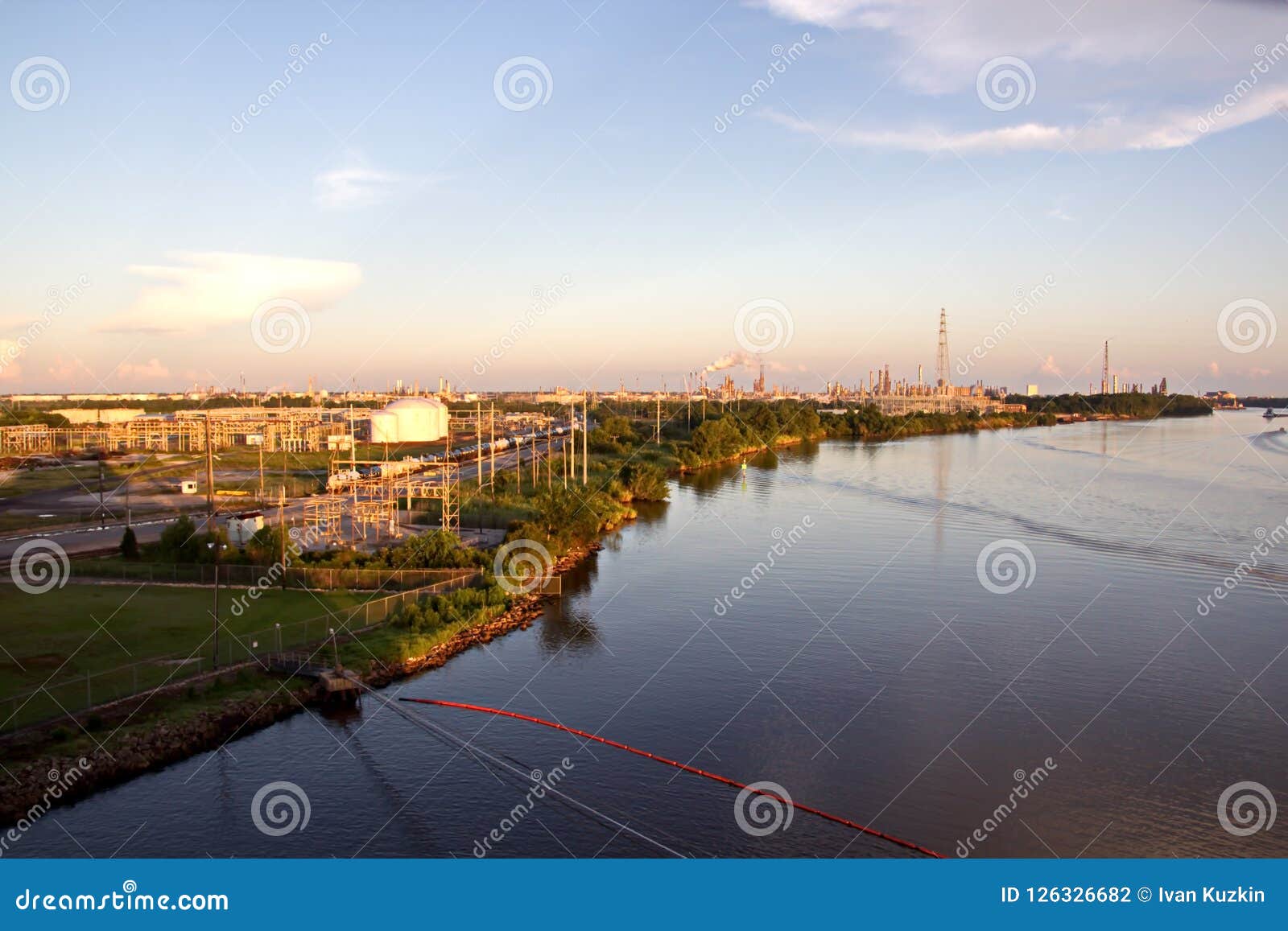 Panoramic Views of the Coastline on the River Neches in the Day and