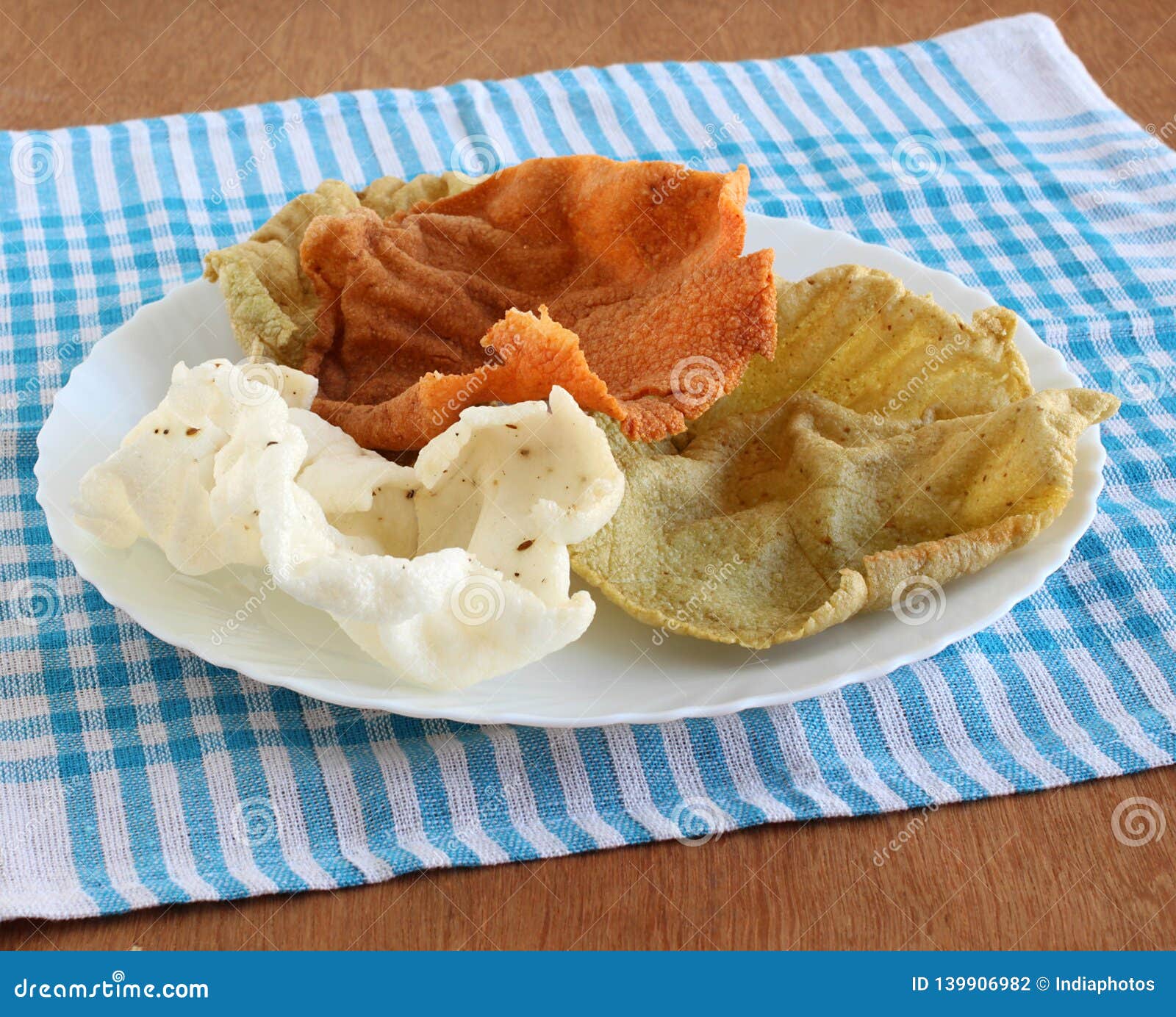 Papad Indian Vegetarian Side Dish Stock Photo - Image of snack, deep