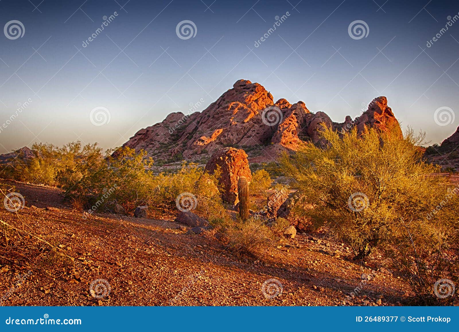 Papago Park stock image. Image of park, boulder, hike - 26489377