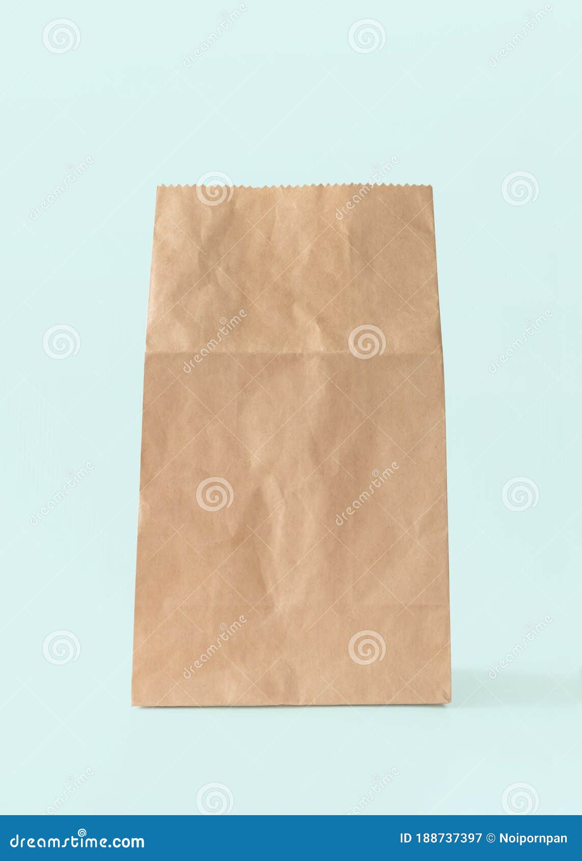 Download 6 000 Paper Bag Food Mockup Photos Free Royalty Free Stock Photos From Dreamstime