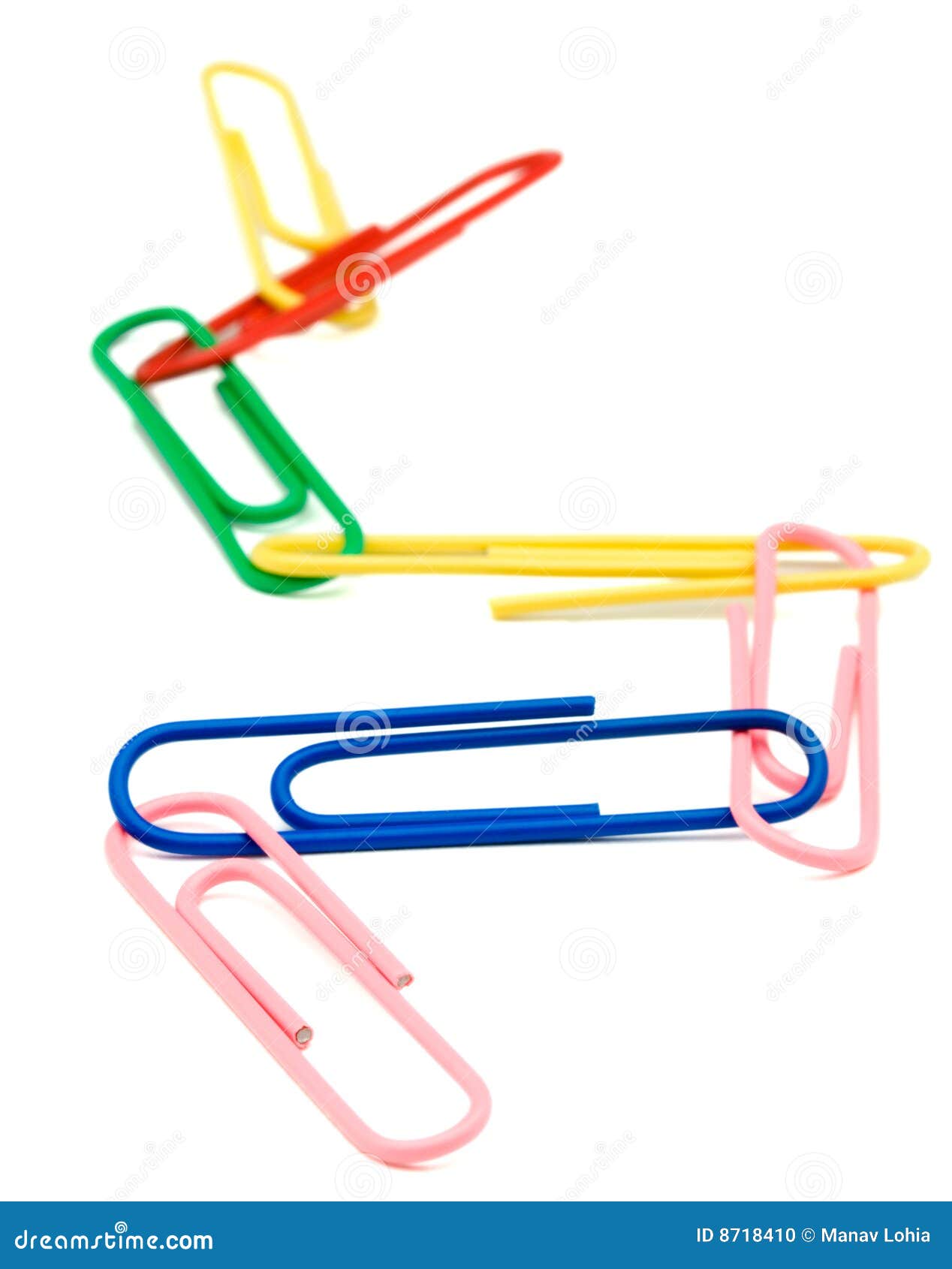 paper clips linked together