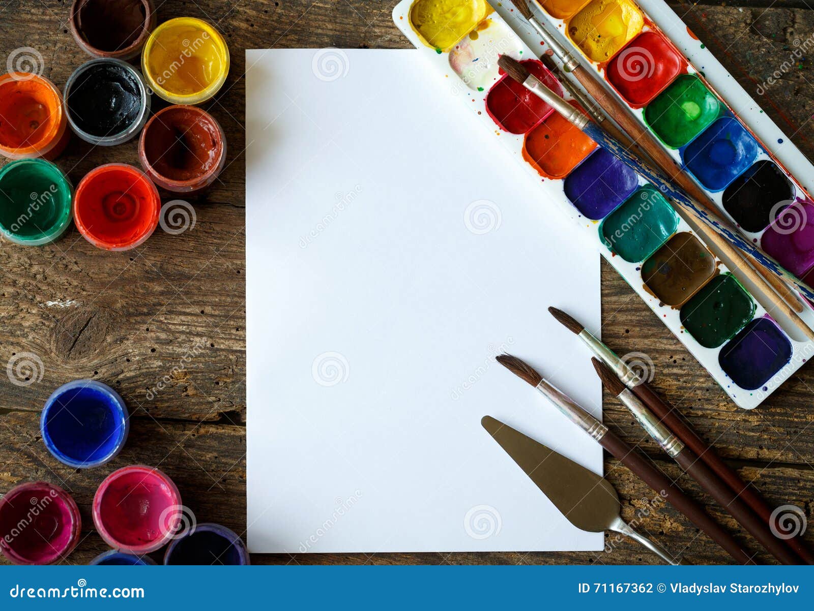 Artist Paint Brushes on the Wooden Background Stock Image - Image of  multicolor, board: 123686783