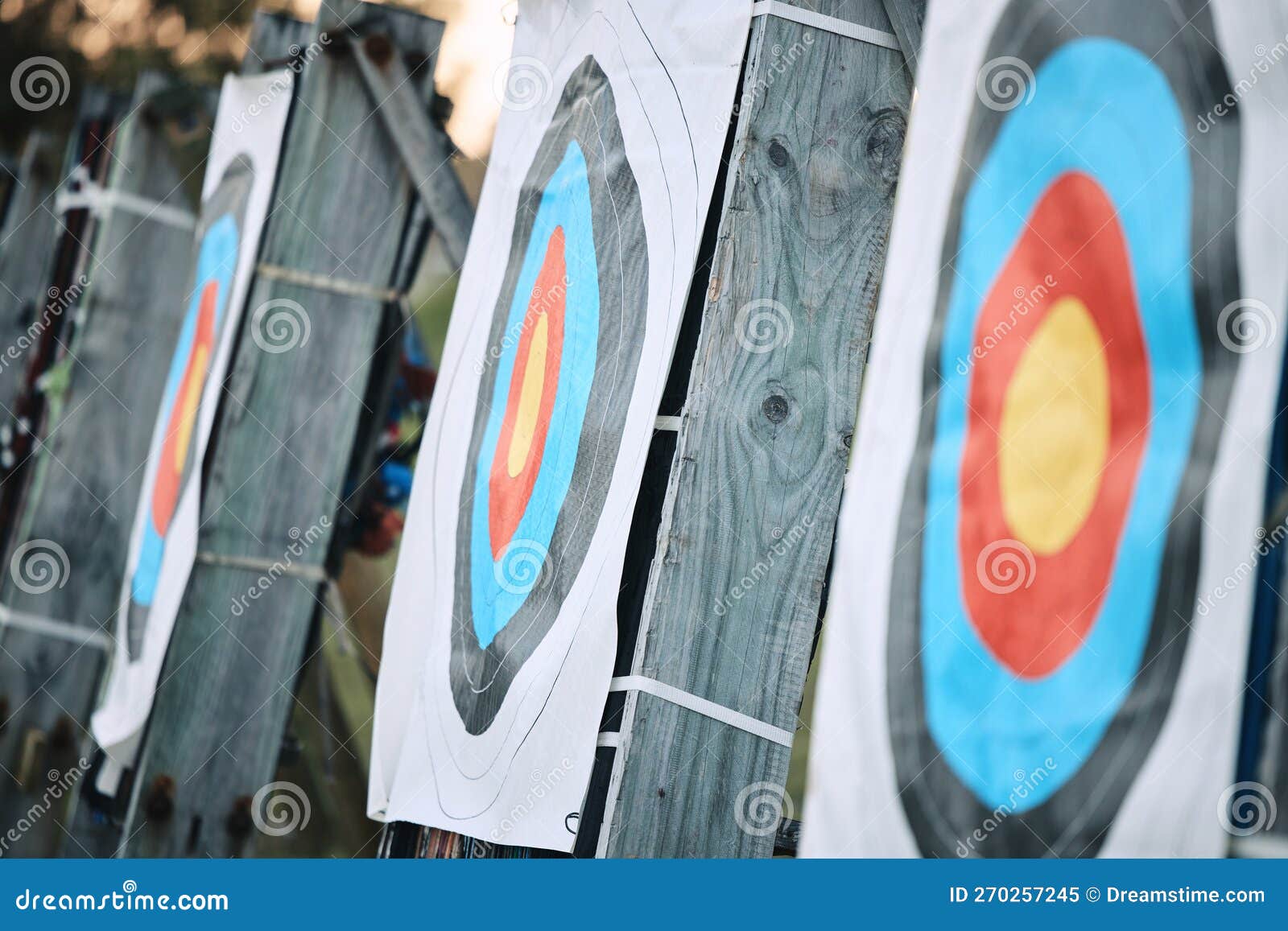 Papier Cible Bullseye Extérieur Et Champ De Tir Pour L