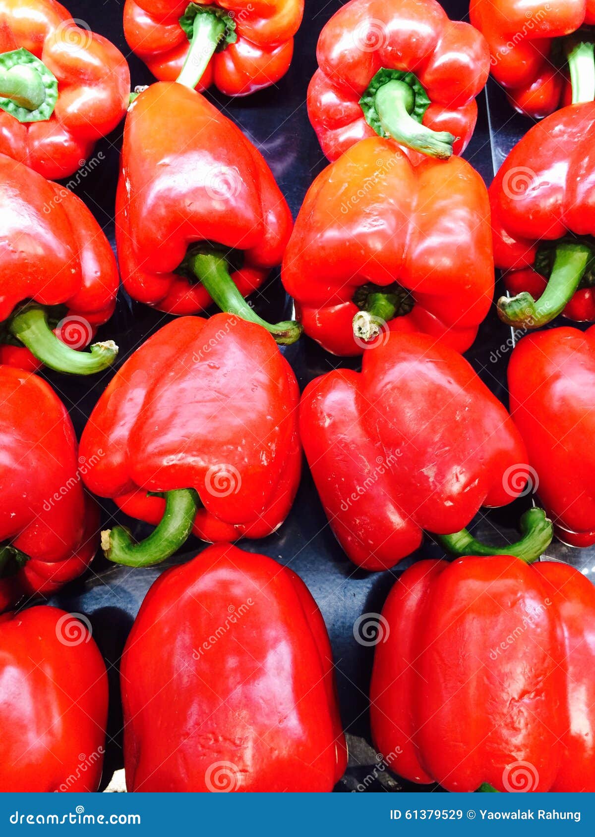 Paprika image stock. Image du cloche, vente, poivre, mangez 61379529