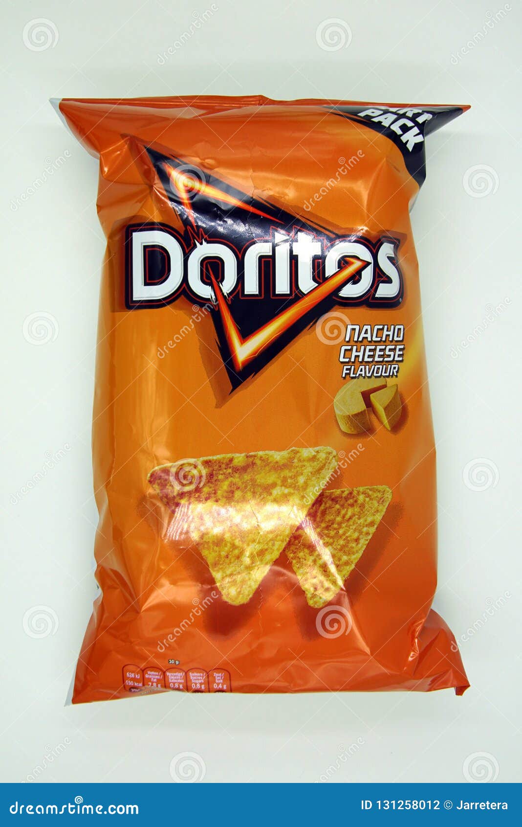 Paquete De Doritos Maischips Nacho Cheese Flavour Fotografía editorial
