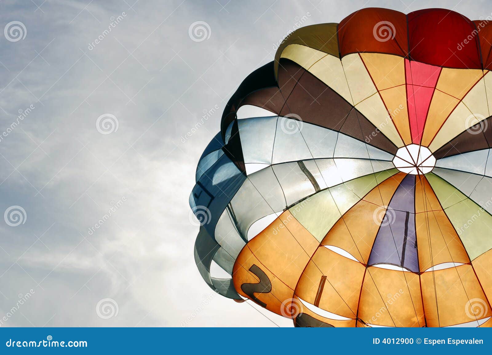 40 935 Parachute Photos Free Royalty Free Stock Photos From Dreamstime 40 935 Parachute Photos Free Royalty Free Stock Photos From Dreamstime