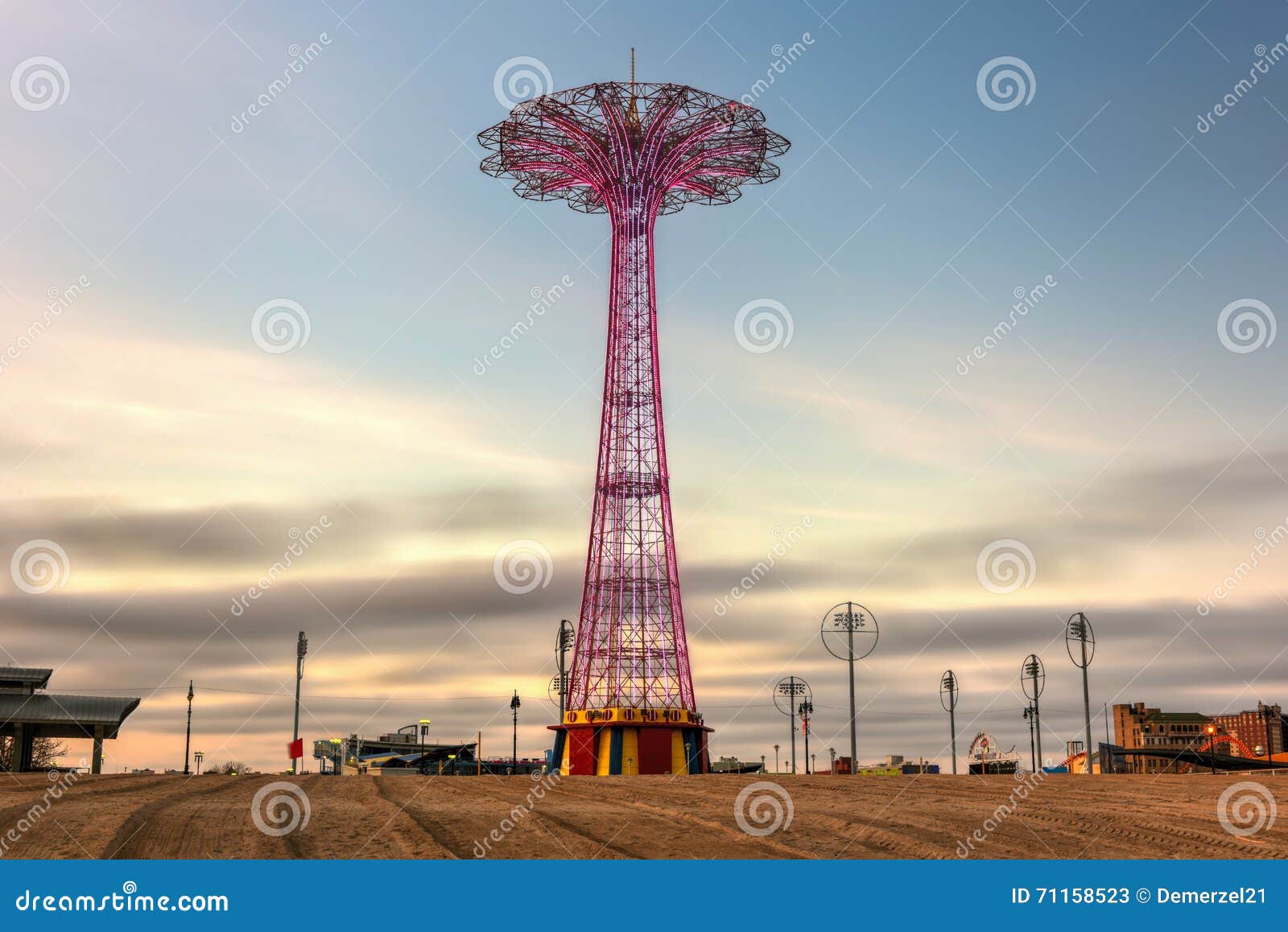 Parachute Jump - New York City Stock Image - Image of coney, enjoyment
