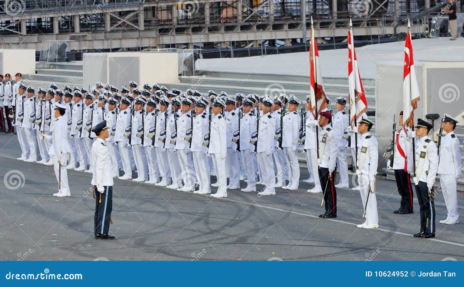 [Image: parade-commander-giving-commands-ndp-2009-10624952.jpg]