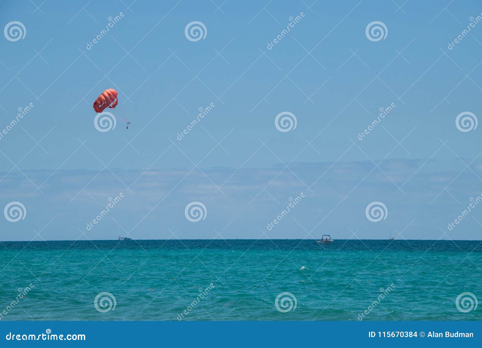 parasail on deep blue water