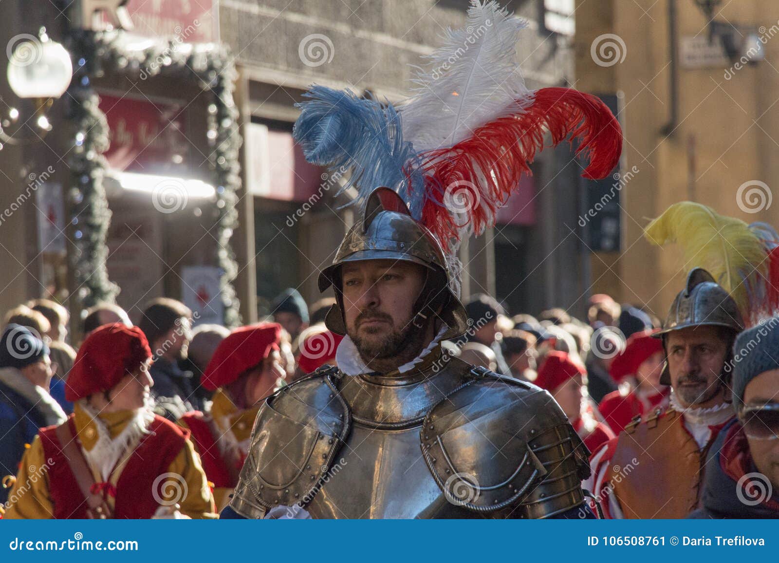Tradizione Dell Epifania In Italia Parata Di Tradizione Del Festival Medievale Di Befana Di Epifania a