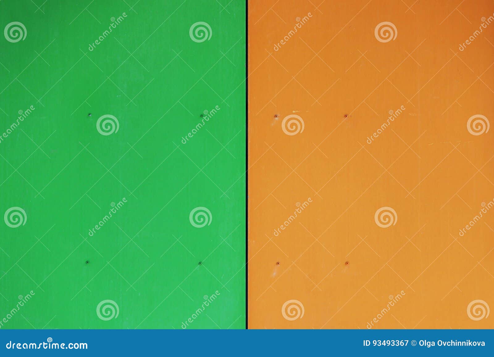 Naranja y verde que color da