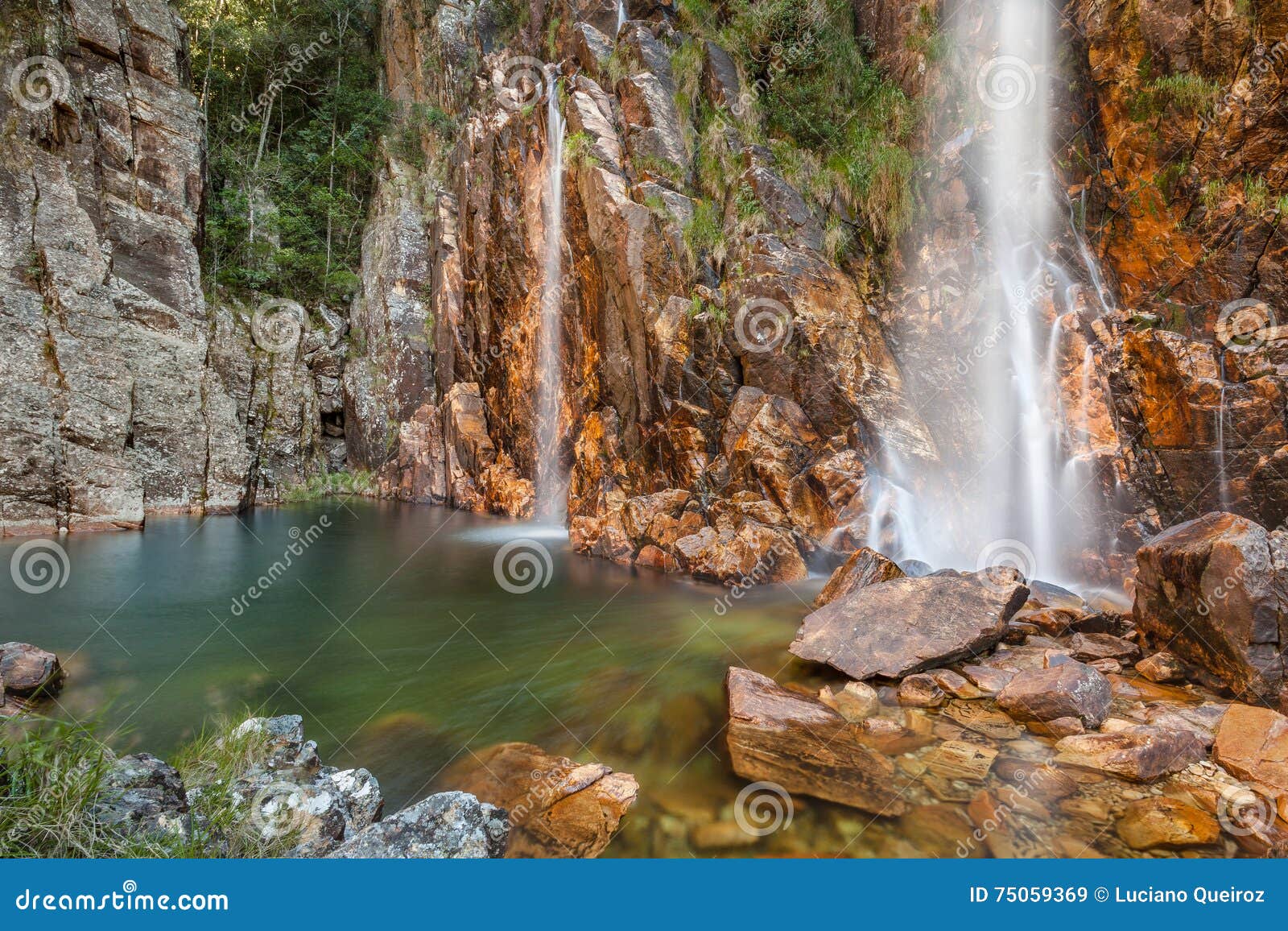 parida waterfall (cachoeira da parida) - serra da canastra