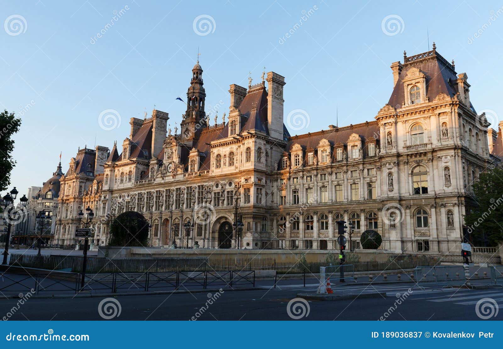 Paris, the City Hall, Place De L Hotel De Ville, Beautiful Parisian ...