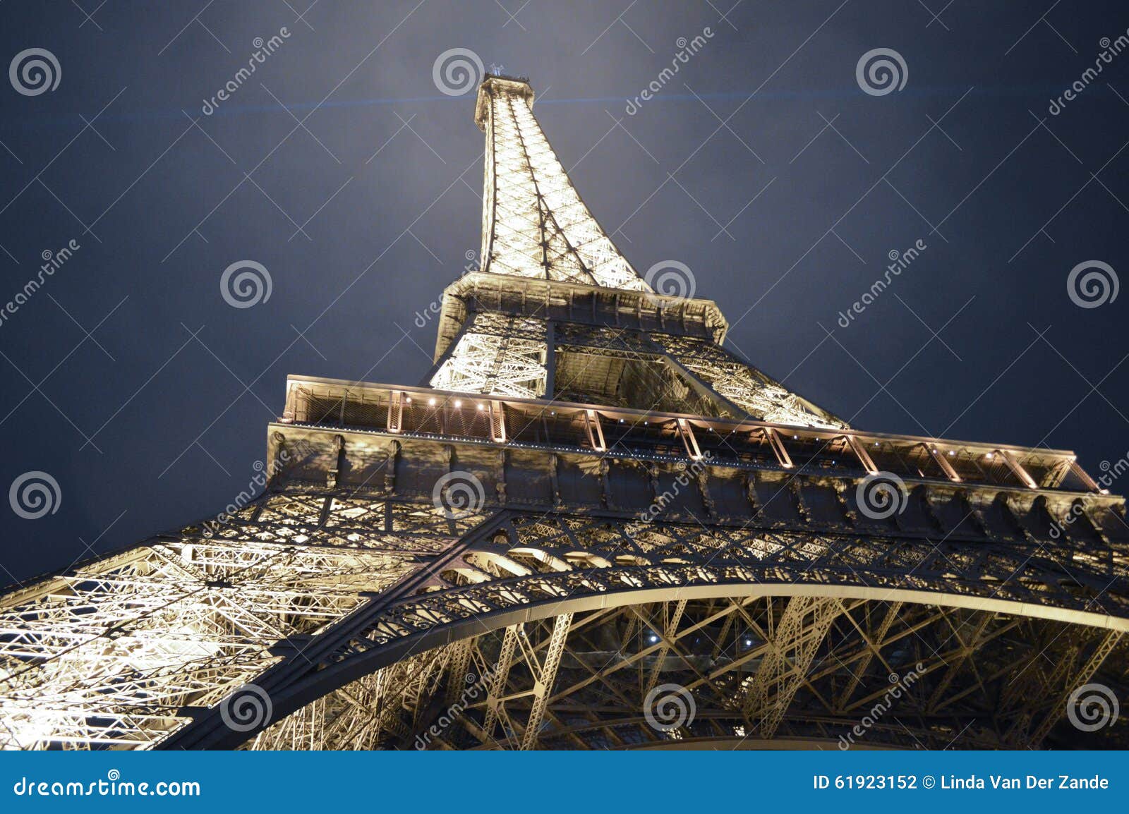 Paris Eiffel Tower At Night In Winter Editorial Photography