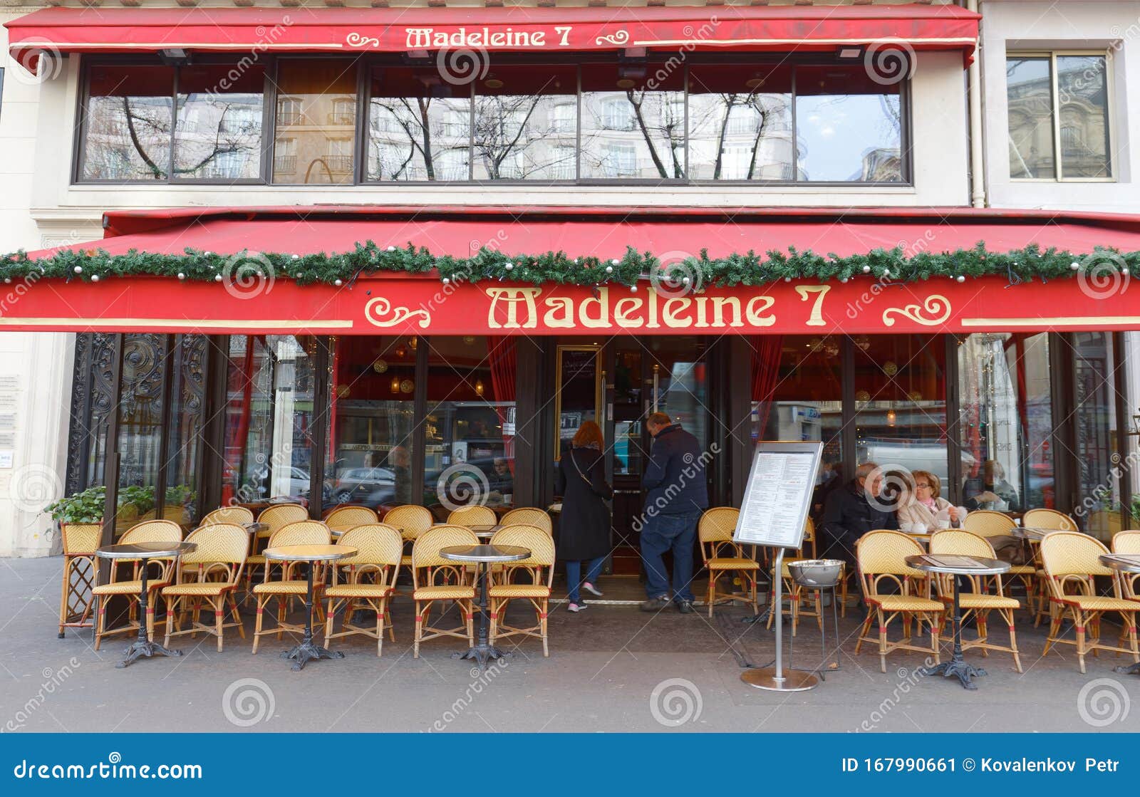 The French Cafe Restaurant Madeleine 7 Decorated For ...