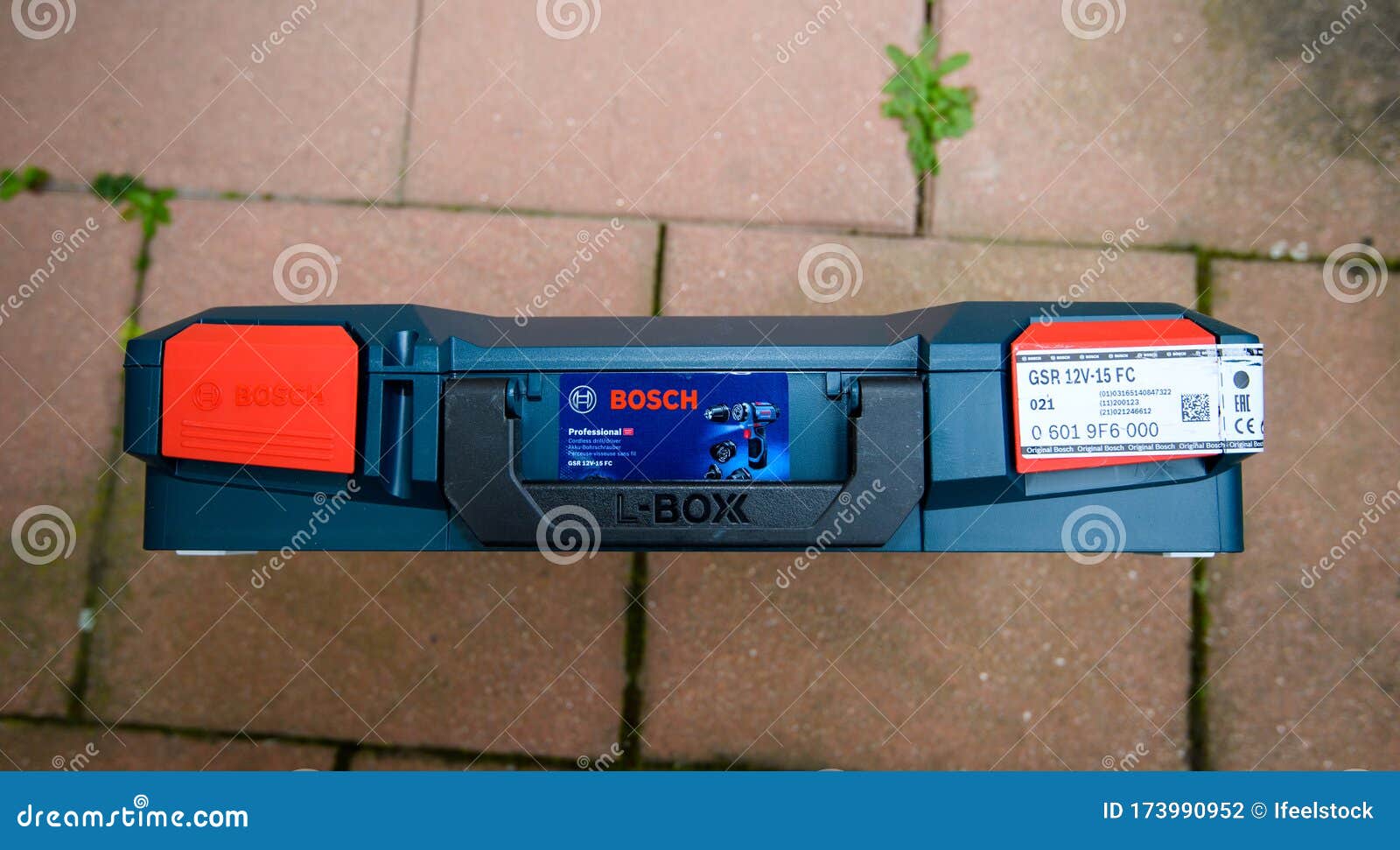 New Box of L-Boxx Systainers from Bosch Professional Tool Editorial Photography - Image of open, background: 173990952