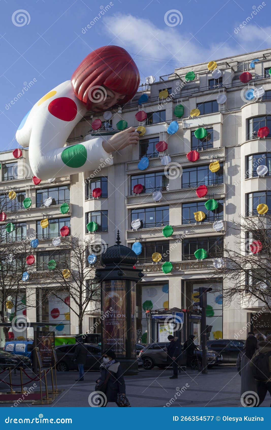 yayoi kusama lv building