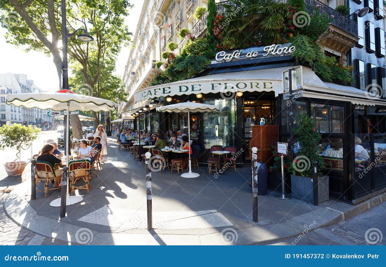 Home  Rue de Cafe