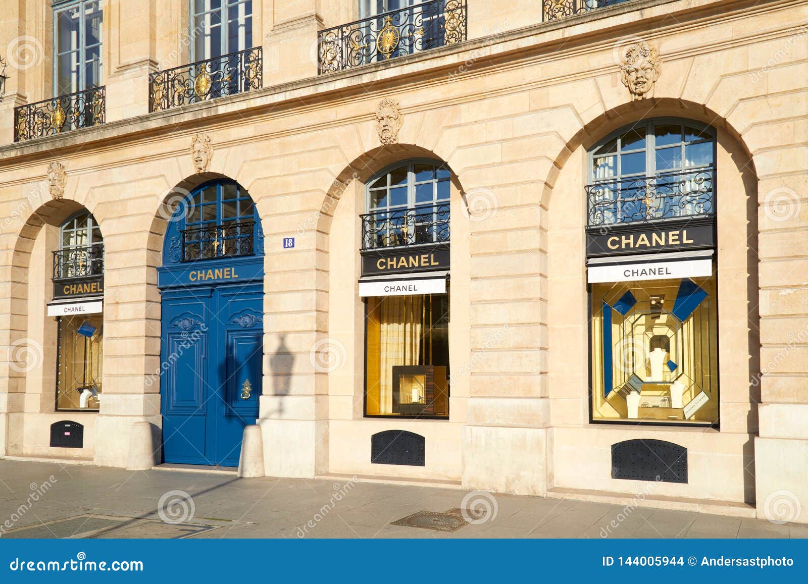 Chanel Luxury Store In Place Vendome In Paris, France Editorial Stock Image - Image of clothing ...