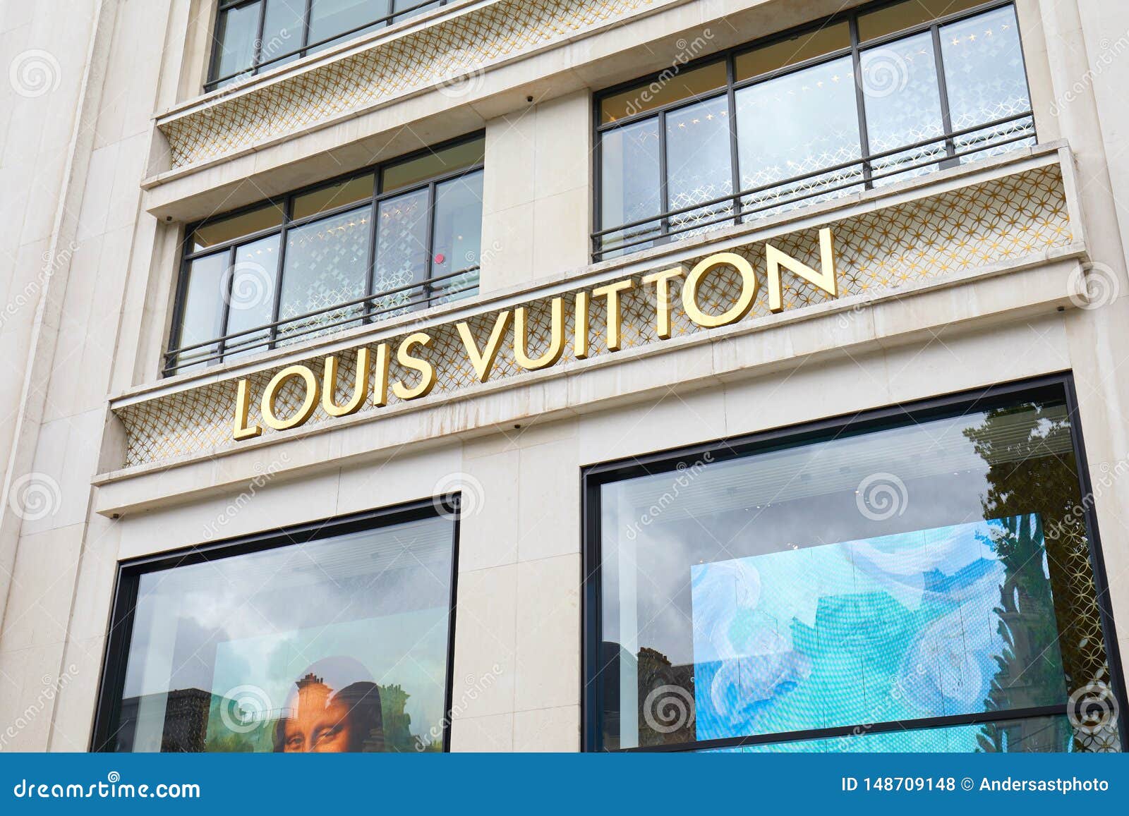 Louis Vuitton Champs Elysees Store Paris Editorial Stock Photo - Image of  window, showcase: 68892688