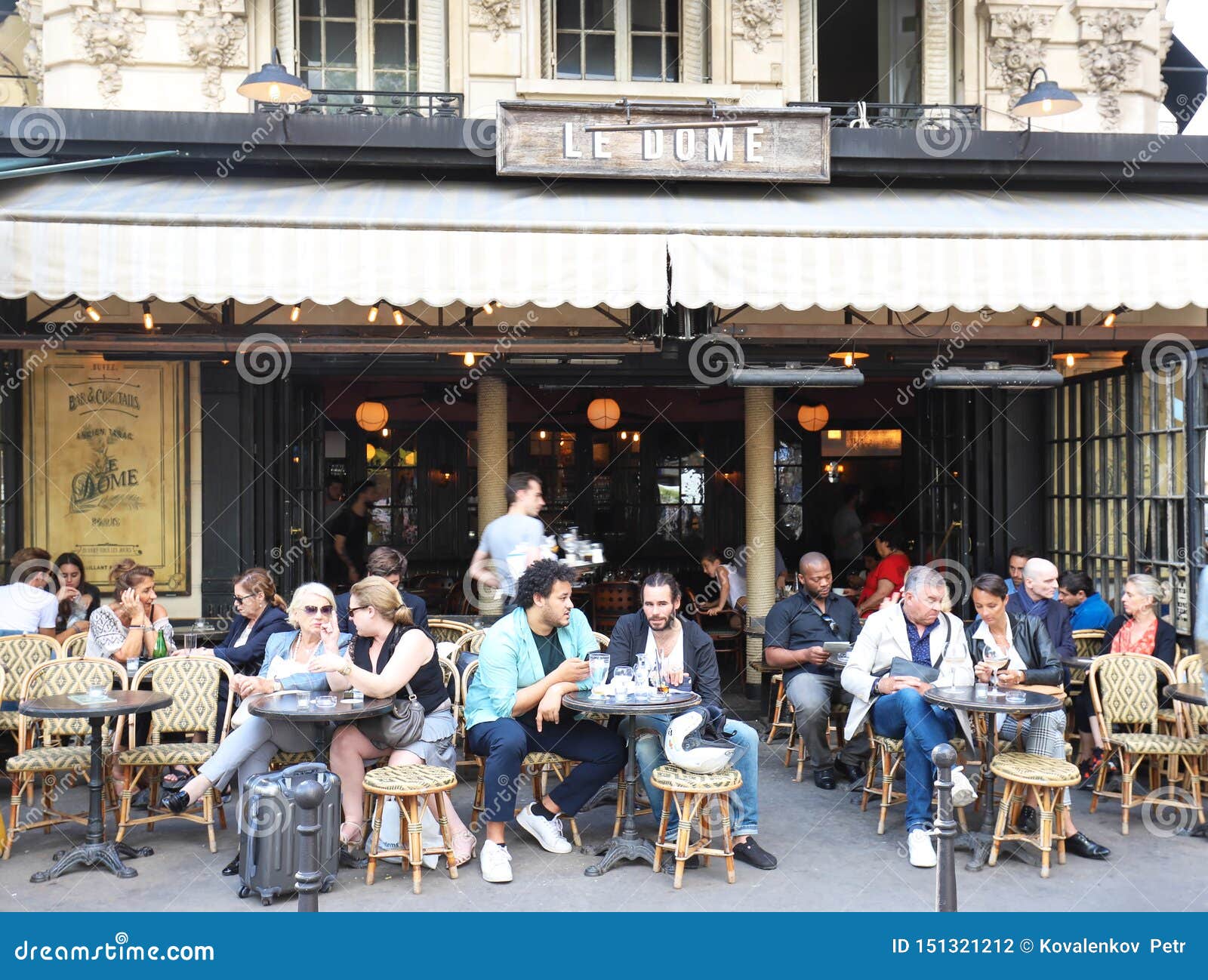 Le Champ De Mars is Traditonal French Cafe Located Near the Eiffel ...