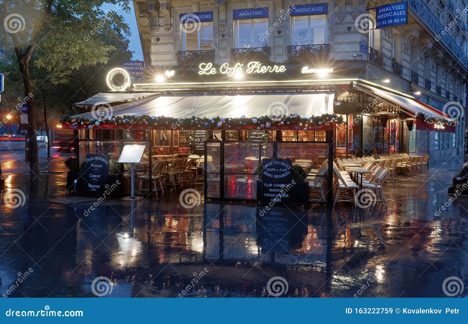 Le Cafe Pierre At Rainy Morning . It Is A Traditional ...