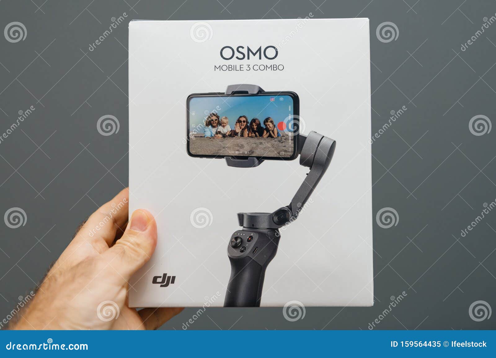 Dji osmo action 4 combo. DJI Osmo mobile 3 Combo. Osmo mobile 3 Combo упаковка. Osmo mobile 4. DJI Osmo mobile 4 коробка.