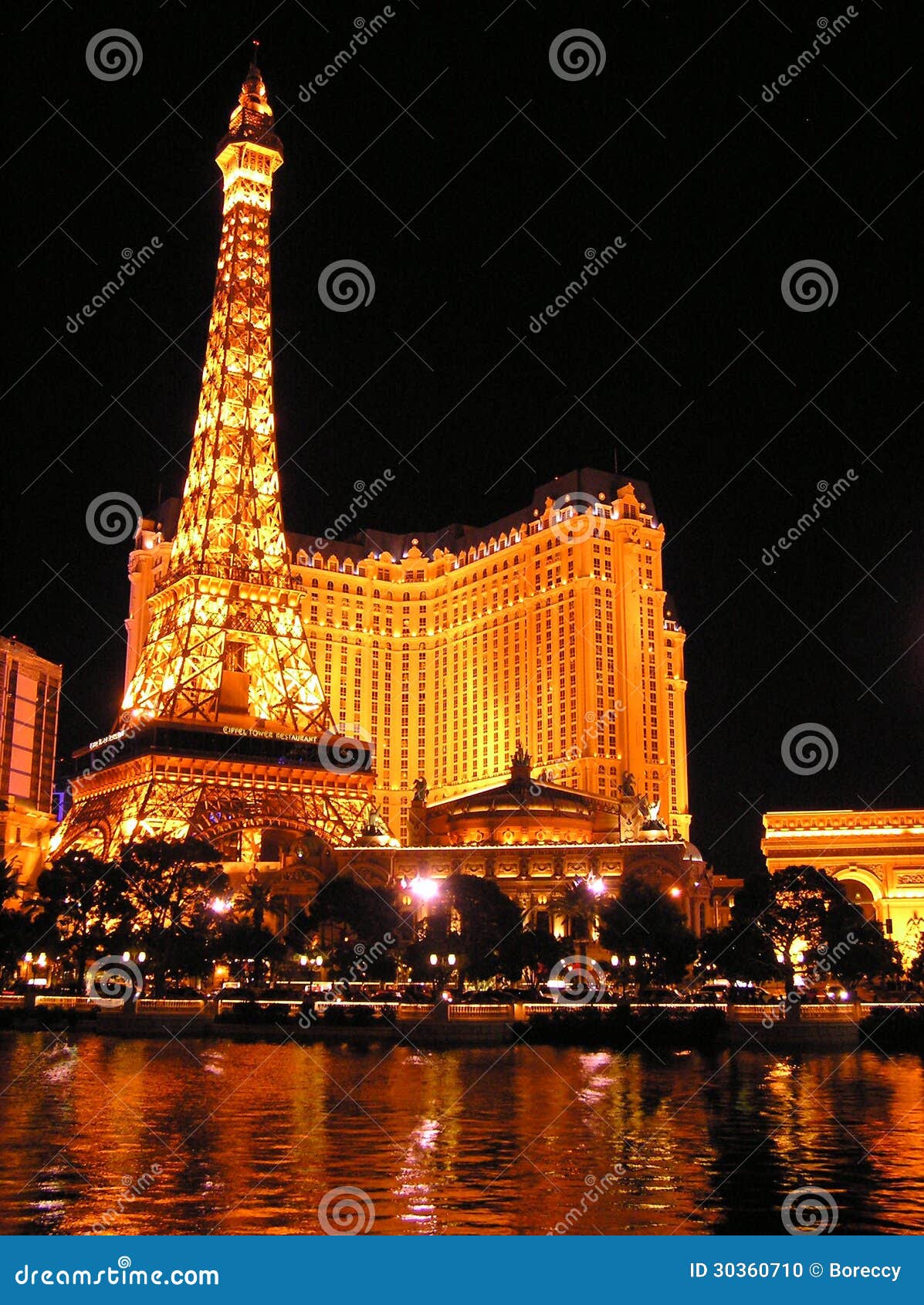 Hotel Paris - The Paris themed hotel of Las Vegas