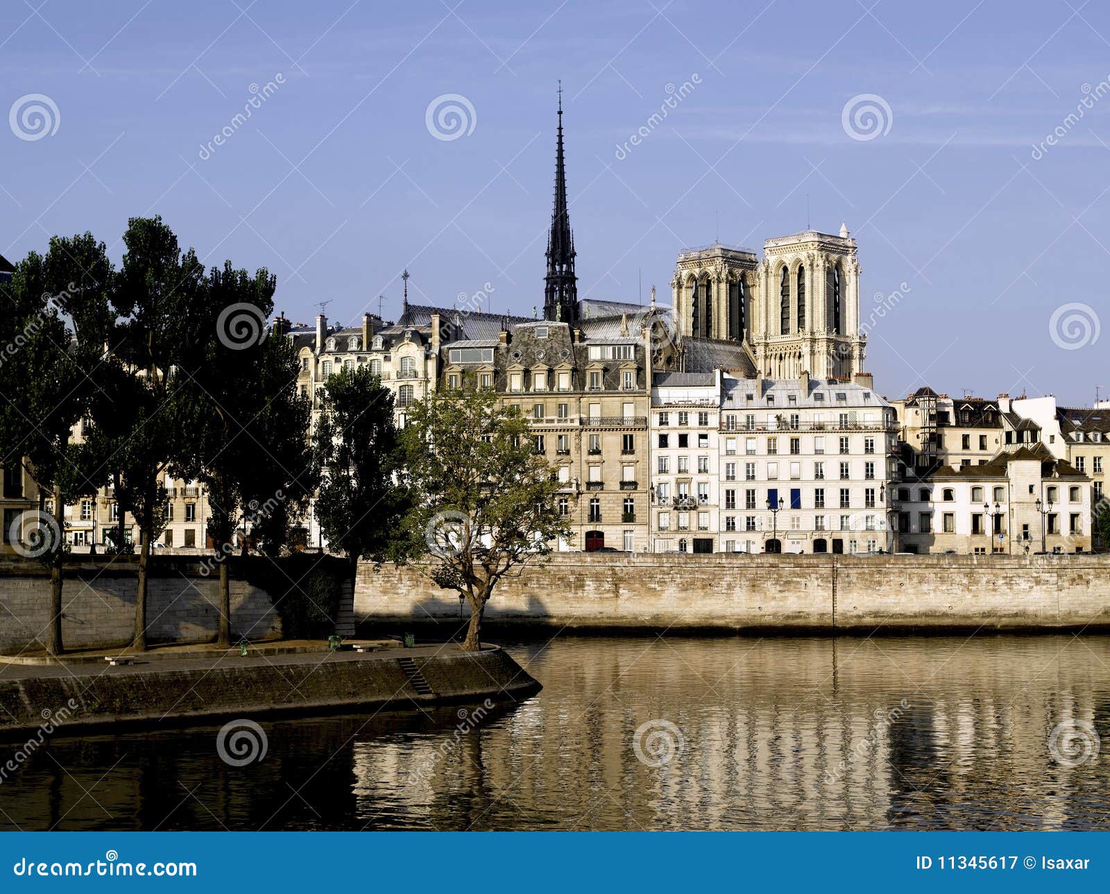 Paris: Ile Saint Louis And Ile De La Cite Royalty Free Stock Photography - Image: 11345617