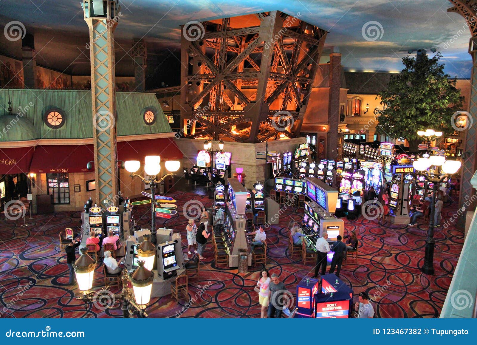 inside rooms inside paris hotel las vegas