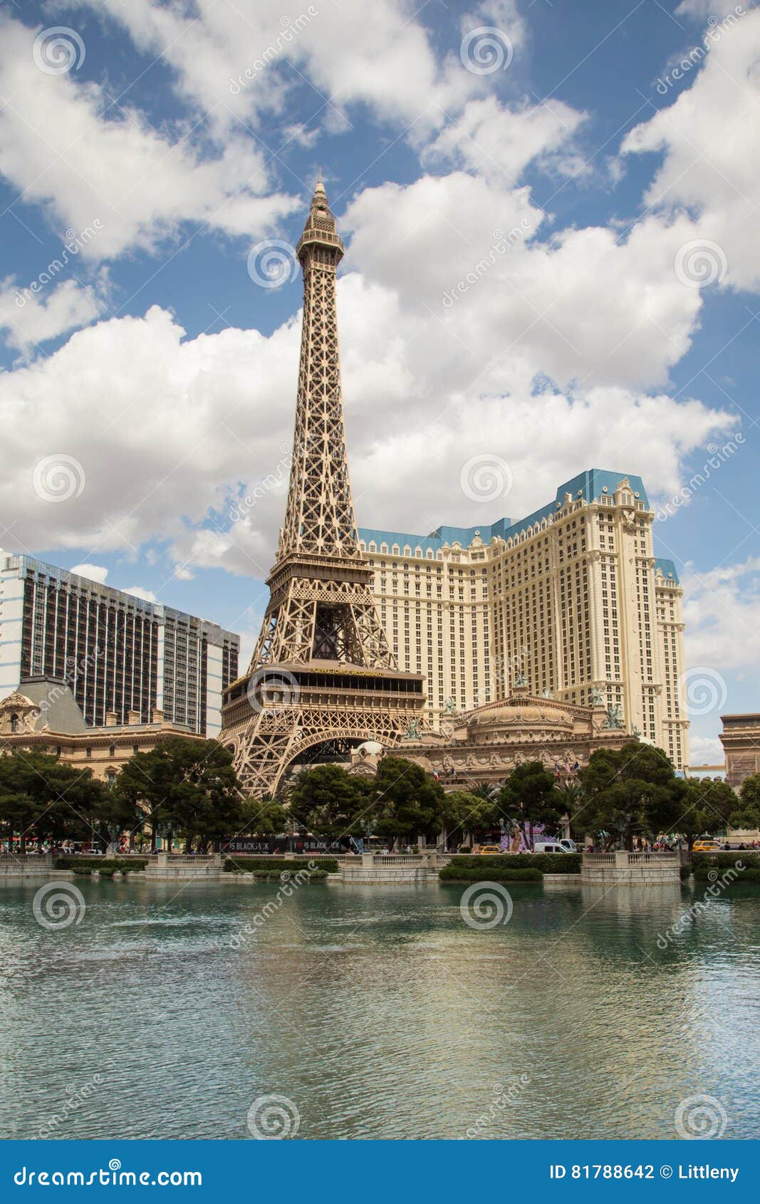 View from the Eiffel Tower, Las Vegas Editorial Photography - Image of  eiffel, resort: 17190402