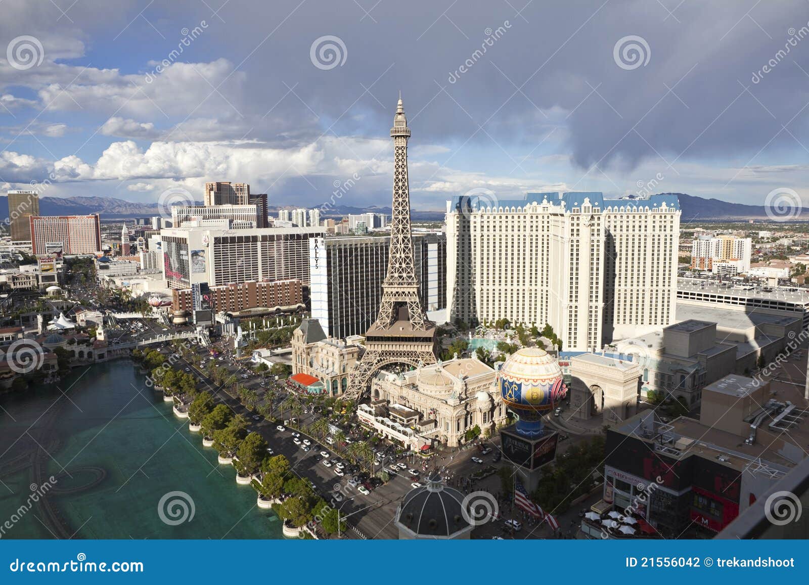 View of the Paris Las Vegas Hotel and Casino, LAS VEGAS, USA Editorial  Image - Image of awesome, boulevard: 64939315
