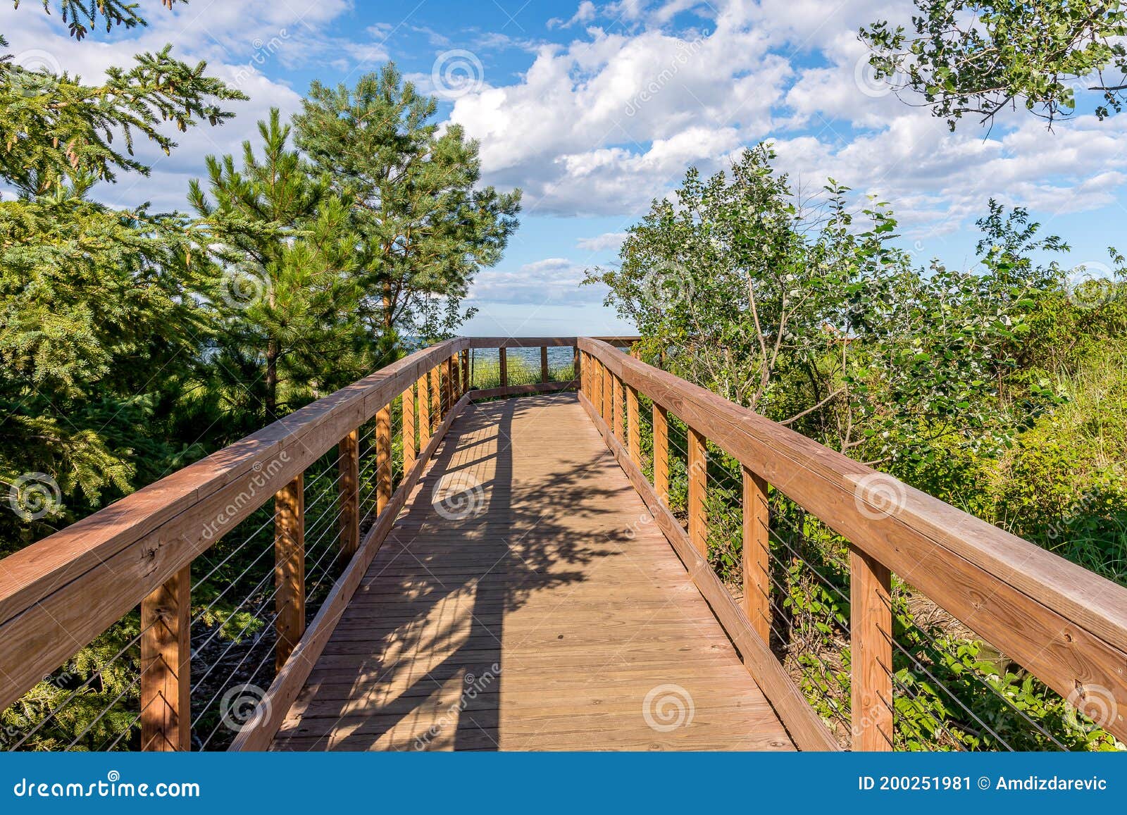 access to public beach in duluth, minnesota.