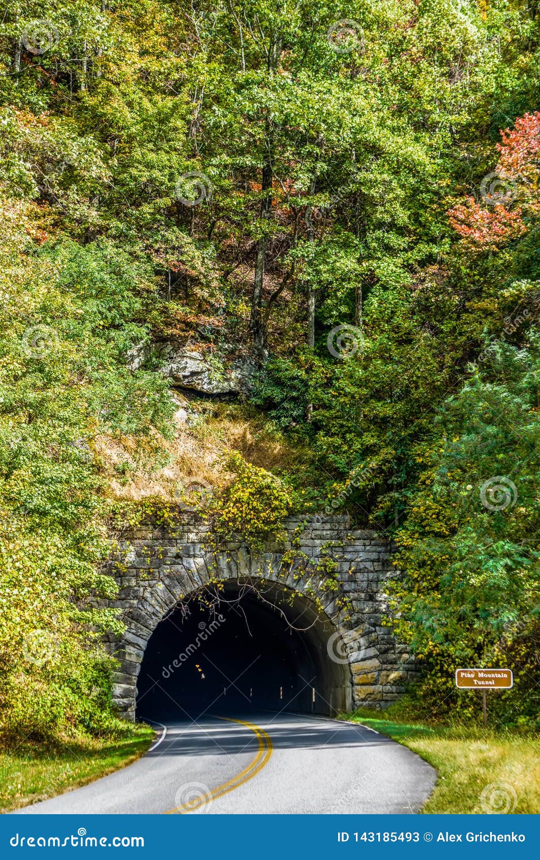 Parkway Tunnel O Blue Ridge Parkway in Autumn Stock Image Image of