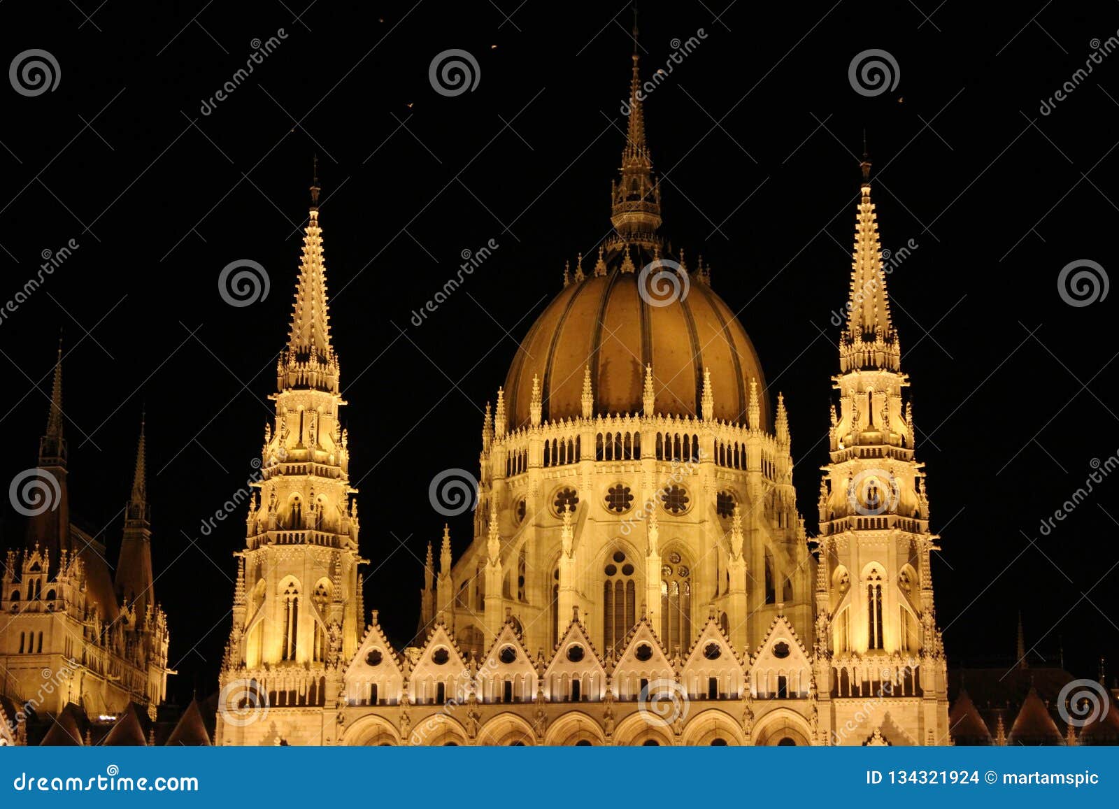 parliament of budapest