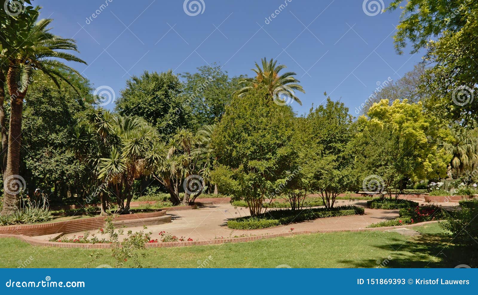 parque de maria luisa, park in seville, spain